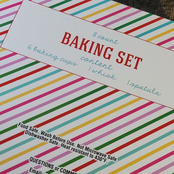 Kids 8 Count Baking Set- NIP - Picture 3 of 5